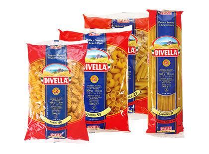 Įvairių rūšių makaronai sriubai