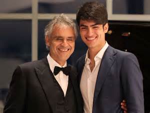 Matteo Bocelli su tėvu Andrea Bocelli