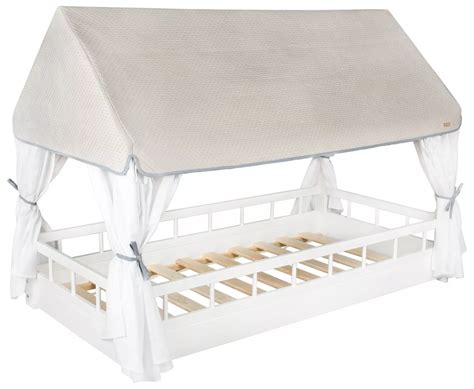 vaikiška lova su baldakimu