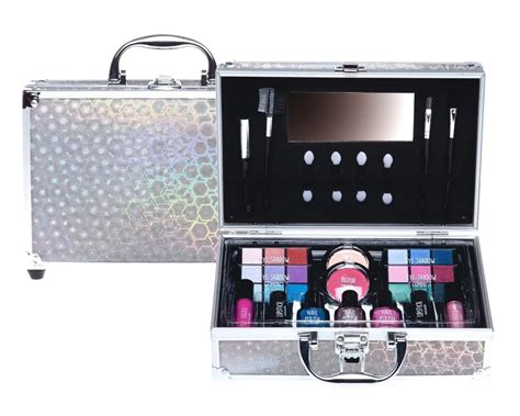 vaikiškų kosmetikos rinkinių pavyzdžiai