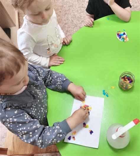 Pedagogai ir vaikai gamtoje