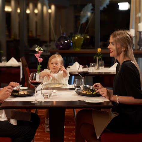 Šeimos vakarienė ir bendravimas