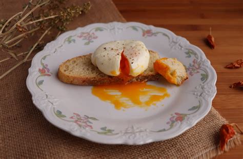 Benedikto kiaušiniai su varškėtukais