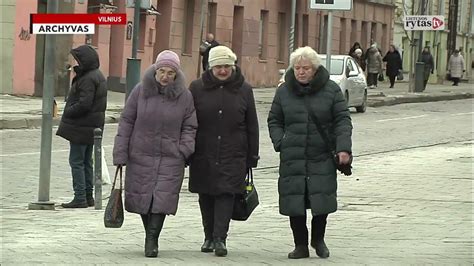 Žmonės mokosi nardyti