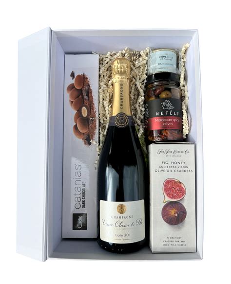 Šampanas ir braškės