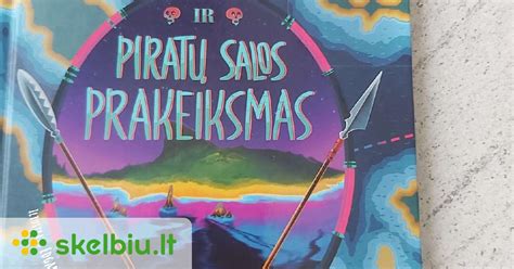 piratų servetėlės ir šiaudeliai