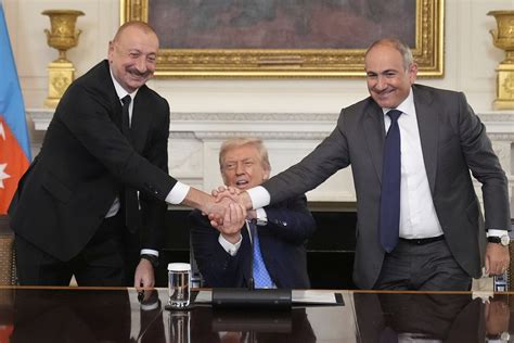 Ilhamas Alijevas ir jo šeima