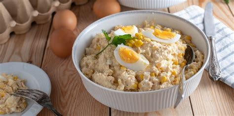 Sudėtinės mišrainės su tunu ir kiaušiniais sudedamosios dalys