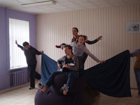 Vaikų užimtumas ir laisvalaikis globos namuose