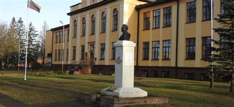 Rokiškio Juozo Tumo-Vaižganto gimnazija