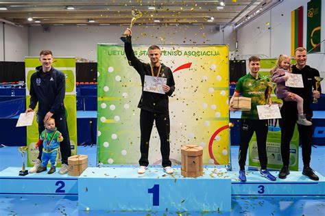 vaiku cempionato dalyviai