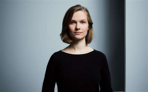 Diriguojanti Mirga Gražinytė-Tyla