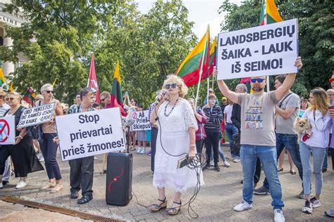 Renginių organizatorių protestas prieš karantino suvaržymus