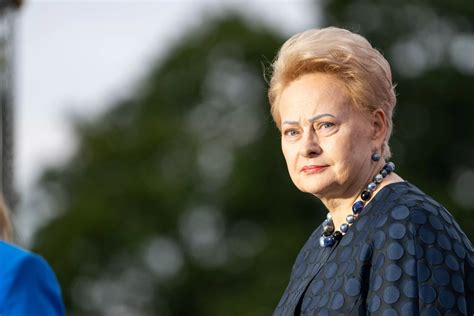 Dalia Grybauskaitė su ordinais