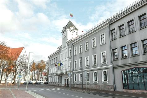Nuotrauka, vaizduojanti Šiaulių miesto savivaldybės pastatą