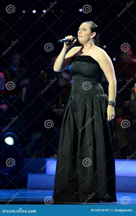 Elena Vaenga koncertuoja