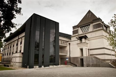 Šv. Klaros globos namų pastatas