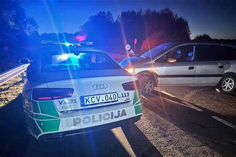 Policija su tarnybiniais šunimis ieško dingusio vaiko