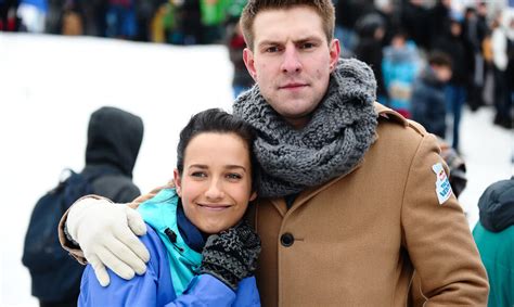 Ugnė Skonsmanaitė ir Mantas Stonkus vedant renginį