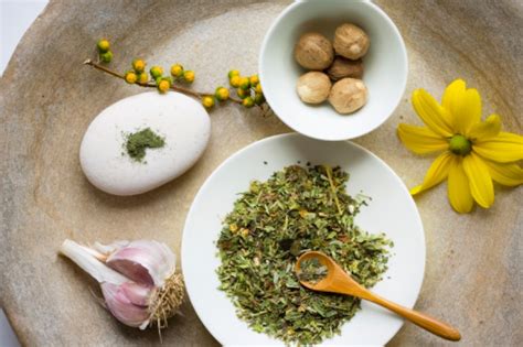 Juodojo ridiko ir medaus mišinys nuo kosulio