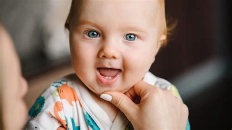 Infografika: Dažniausi mitai apie vaikų globą ir jų paneigimas