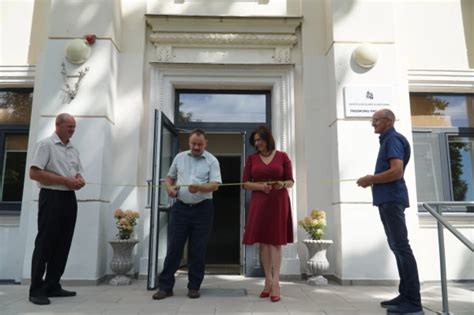 Nuotrauka, vaizduojanti Anykščių socialinės globos namų pastatą