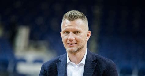 Rimantas Kaukėnas krepšinio aikštelėje
