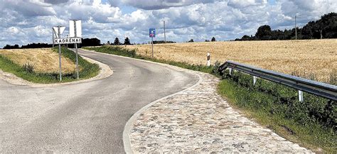 Simbolinis vaizdas: keliai, vedantys į ateitį