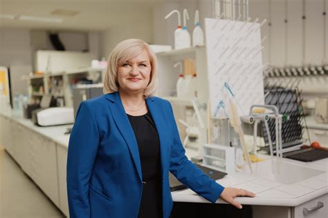 profesorė Vanda Tumėnienė