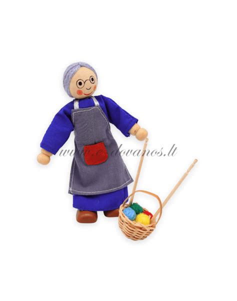 Senelė dainuoja lopšinę vaikui