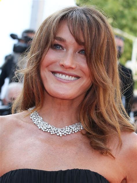 Carla Bruni modelio karjeros metu
