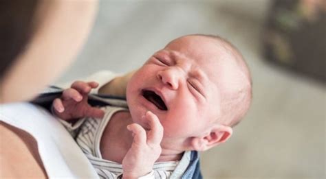 Naujagimis ir jo tėvai