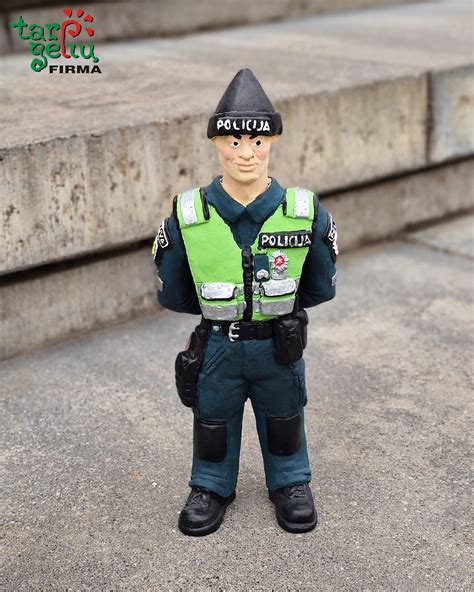 policininkas tyli
