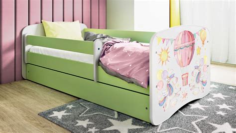 vaikiškos lovos-mašinos