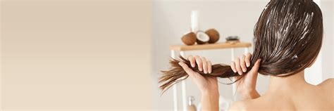 Plaukų kaukės drėkinimui ir atstatymui