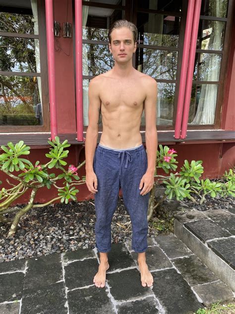 Marius Survila Paryžiuje