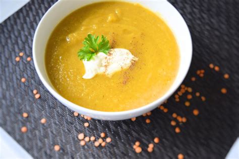 Moliūgų ir lęšių sriuba