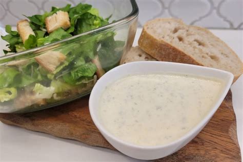 ingridientai Cezario padažui