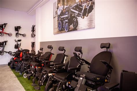 Judumo pagalbinės priemonės: vaikštynės ir lazdos