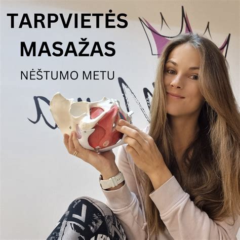 Nuotrauka, vaizduojanti moterį atliekančią tarpvietės masažą nėštumo metu