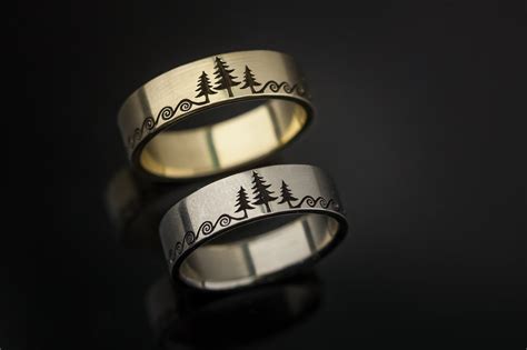 Graviruoti vestuviniai žiedai