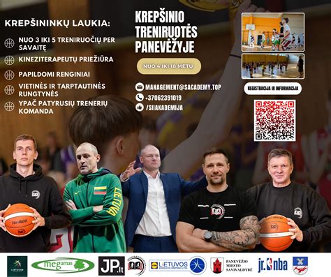 Krepšinio komanda treniruotės metu