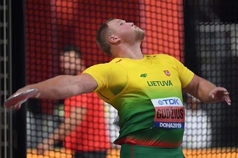 Andrius Gudžius triumfuojantis pasaulio čempionate