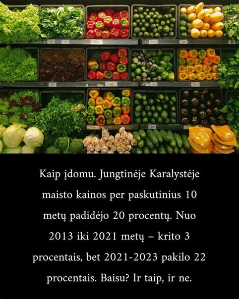 Šviežio ir nesveiko kiaušinio palyginimas lėkštėje