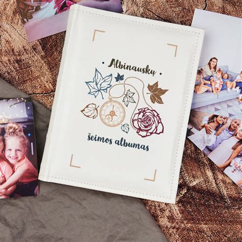 Asmeninis nuotraukų albumas su šeimos nuotraukomis