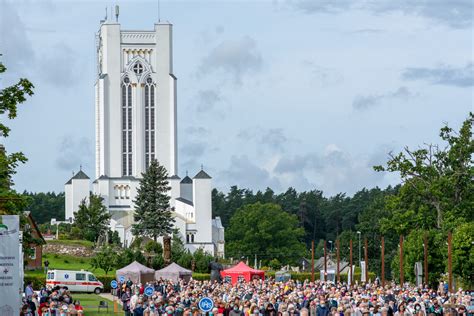 Šiluvos piligrimų eisena