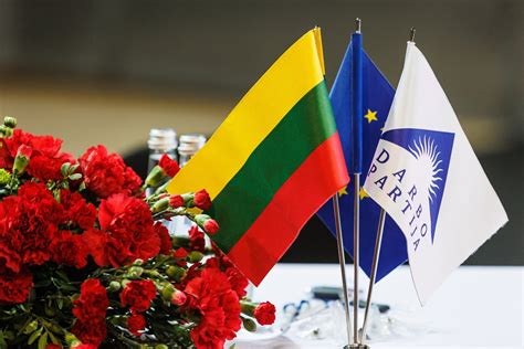 Simbolinis Darbo partijos vaizdavimas