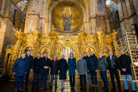 Lietuvos Seimo pastato nuotrauka