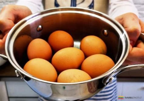 Vaizdinis paaiškinimas, kaip išvirti kiaušinį, kad jis lengvai nusiluptų