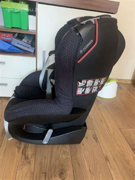 Vaikiška automobilinė kėdutė su paminkštinimais